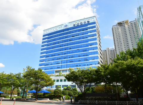 ‘성추행’ 전력 전직 공무원, 민평통 위원 임명 논란