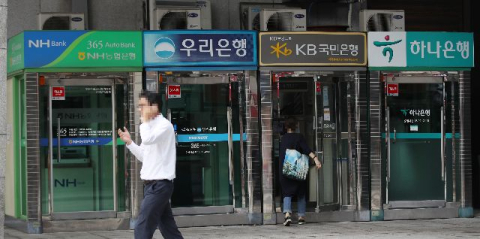 ‘빚투 후폭풍’… 청년·고령층 대출 연체율 ‘적신호’
