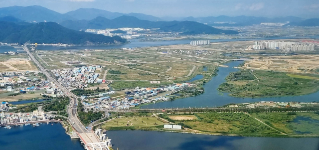 분산에너지특화지역(분산특구) 예정지인 부산 강서구 에코델타시티와 그린데이터센터 집적단지 일대. 김경현 기자 view@