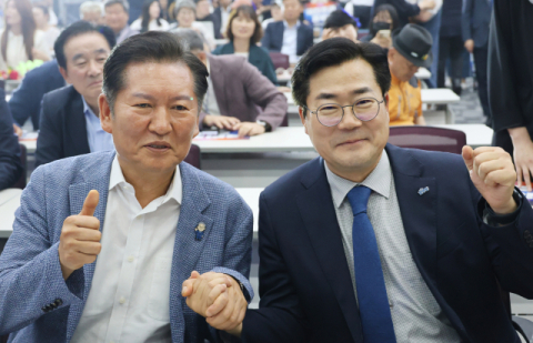 이 대통령 지지율 65%…민주 대표 후보 정청래 32%, 박찬대 28%