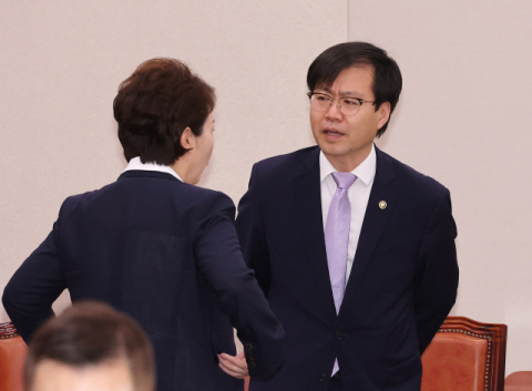 여한구 
