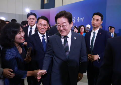 정부 '악성 재무 탕감' 추진에 국힘 
