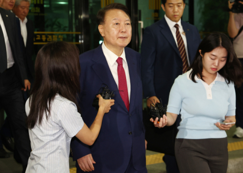 윤석열 전 대통령 내란 특검 2차 조사 14시간 반 만에 종료
