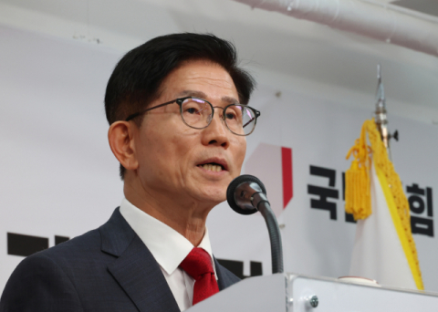 김문수, 국민의힘 당권 도전 공식화…“이재명 정권 폭주 막겠다”