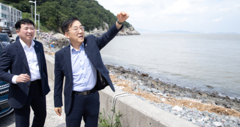국토부 장관 “가덕신공항 신속 재추진”