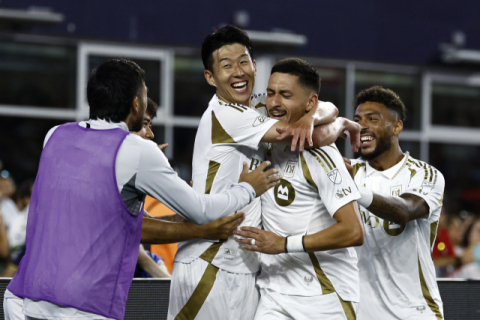 손흥민, LAFC 선발 데뷔전서 ‘MLS 1호 공격 포인트’