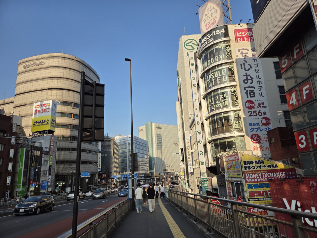 수도권에 인구와 경제활동이 집중된 도쿄 신주쿠 시가지. 변은샘 기자 iamsam@