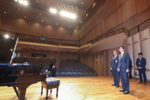 자연 경관에 영화·클래식 인프라… 서부산 ‘새 관광 축’으로