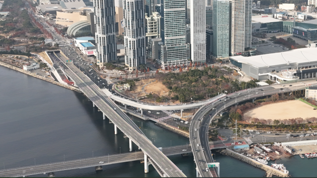 22일 오후 5시 개통하는 광안대교 접속도로 전경. 부산시 제공