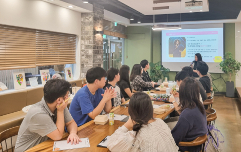 부산청소년자립지원관, ‘감사일기 쓰기’로 청소년들 얼굴에 웃음 피어나