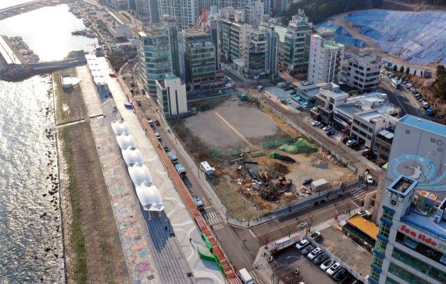 부산 수영구 민락수변공원 앞 옛 청구마트 부지 일대. 부산일보DB