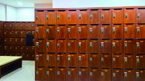 바닷가에서 3분 거리에 있는 베니키아호텔 사우나 옷장. 베니키아호텔 제공