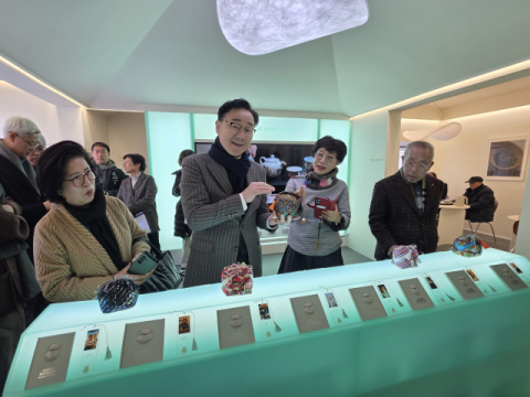 “다향 전하러 왔습니다” 광안리 노크한 하동 야생차