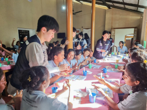 스리랑카 비사카 고아원 교육 문화 봉사활동 모습.