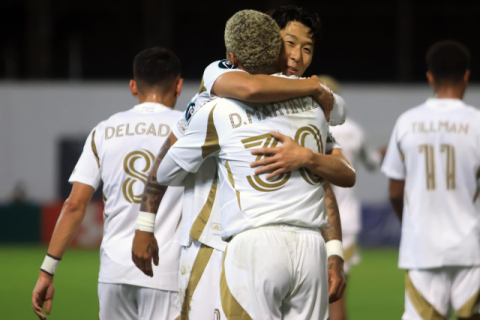 ‘1골 3도움’ 손흥민, 월드컵 시즌 첫 공식 경기서 존재감