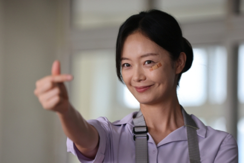 선생님으로 돌아온 전소민…