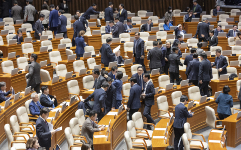 [영상] 또 필리버스터 정국… 與 ‘공소청 설치법’ 처리 강행
