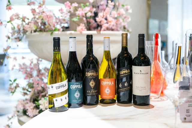 와이너리코폴라 와인. 왼쪽부터 디렉터스컷 샤르도네, 다이아몬드 피노누아, 클라렛, 다이아몬드 샤르도네, 디렉터스컷 카베르네소비뇽, 블랙스탈리온 카베르네소비뇽. 아영FBC 제공