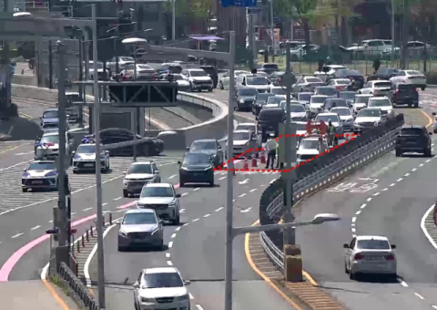 만덕~센텀 공사 인근 지반 침하… 내성지하차도 전면 통제