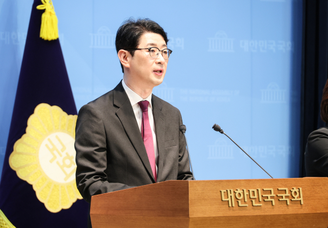 국민의힘 공소취소 특검법 저지 특위 위원장인 주진우 의원이 14일 국회 소통관에서 