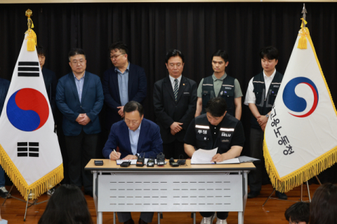 삼성전자, 총파업 피했다…‘적자사업부 보상’ 양보한 대승적 결단(종합2보)