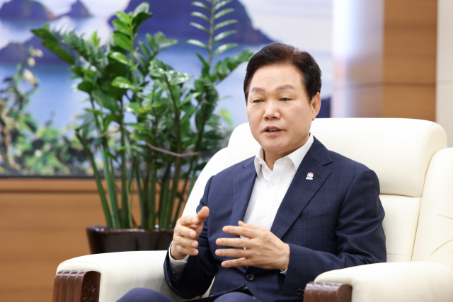 민선9기 재선에 성공한 박완수 경남지사가 ‘도민과 함께 경남대도약’이라는 슬로건을 내걸고 ‘박완수다운 행정’으로 대도약을 반드시 이루겠다고 밝혔다. 경남도 제공
