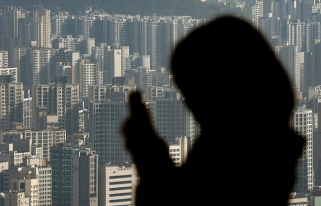 서울 남산에서 바라본 아파트의 모습. 연합뉴스