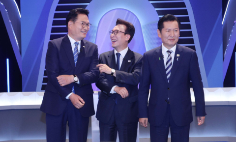 정청래 앞세워 뭉치는 부산 친노…전대 결과가 부산 민주 세력 판도 바꾼다
