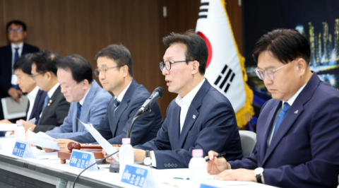 ‘균형 발전’ 예산 강조한 김민석… ‘행정수도특별법’ 검토도 지시