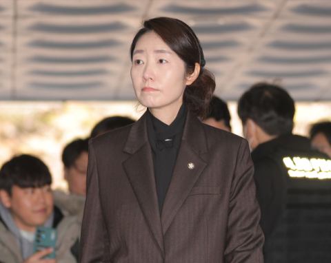 검찰, '1억 공천헌금' 의혹 강선우에 징역 4년 구형 