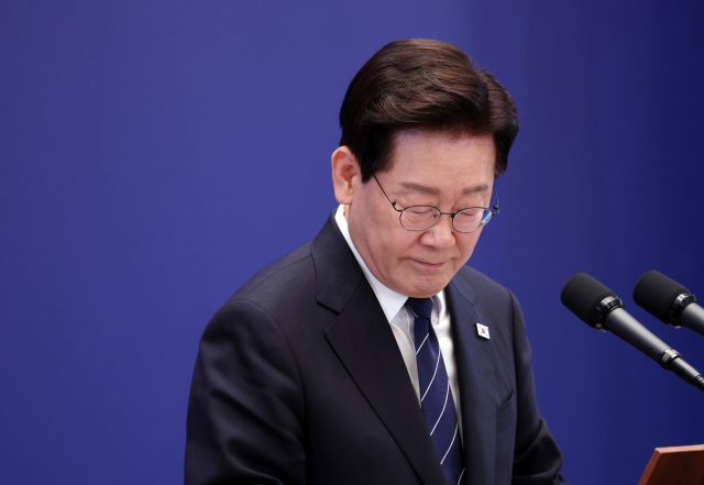 이재명 대통령이 18일 청와대 영빈관에서 기자회견을 하고 있다. 연합뉴스