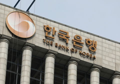 한은 “10월 물가상승률 3% 내외 높은 수준 이어 갈 것”