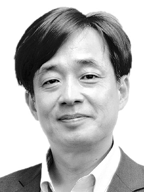 [천영철의 사리 분별] 우리는 왜 점점 더 외로워지는가