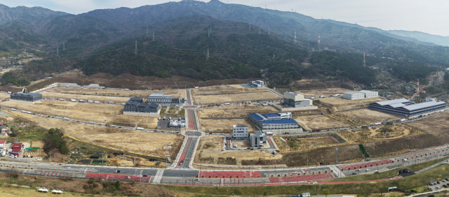 산업용지 미분양으로 어려움을 겪고 있는 가산산단 전경. 양산시 제공